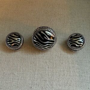 New Beautiful Safari- Zebra Ring size 7 & earrings set